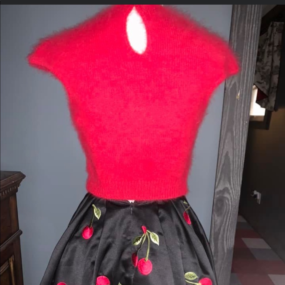 Sherri Hill two piece cherry cocktail dress.